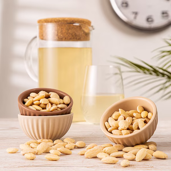 Holland & Barrett Blanched Whole Almonds 100g - Image 4