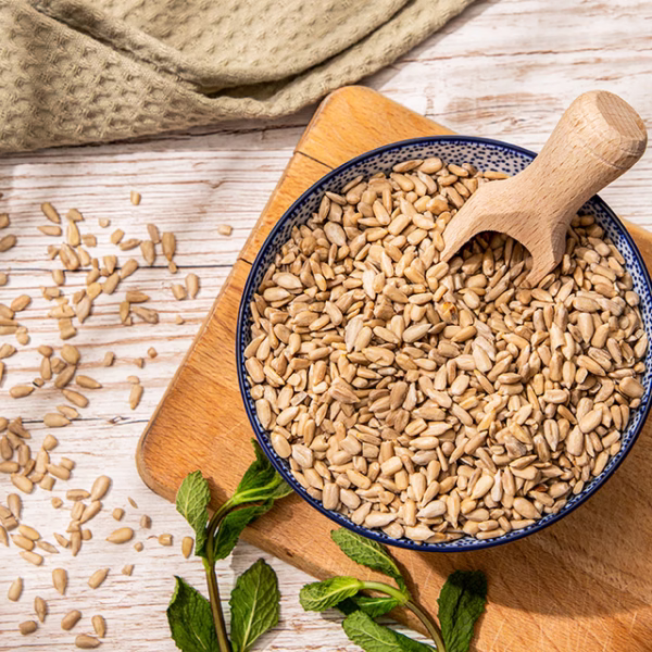 Holland & Barrett Sunflower Seeds 500g - Image 3