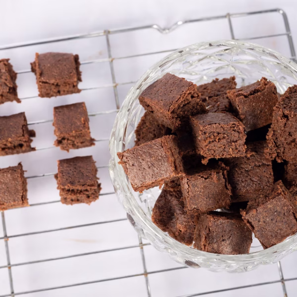 Go Low Baking Low Sugar & Keto Chocolate Brownie Bites Baking Mix 145g - Image 4