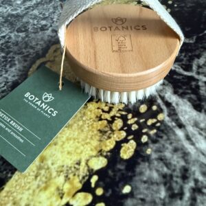 Botanics Exfoliating Body Brush